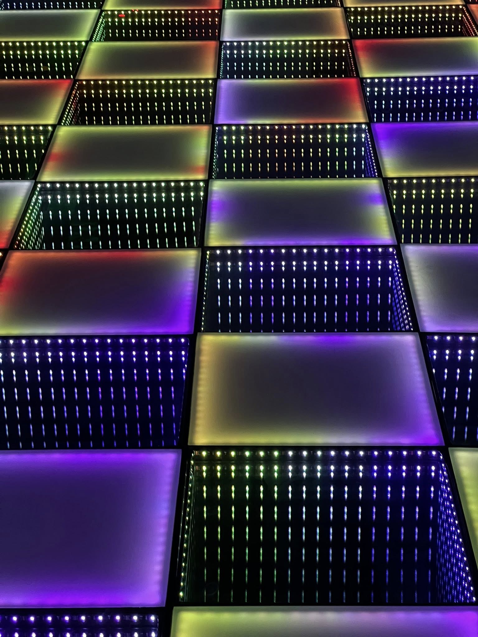 LED floor 11