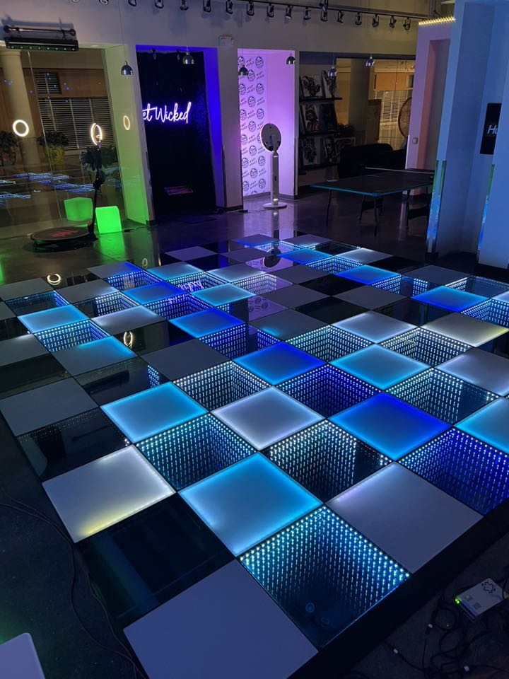 LED floor 3